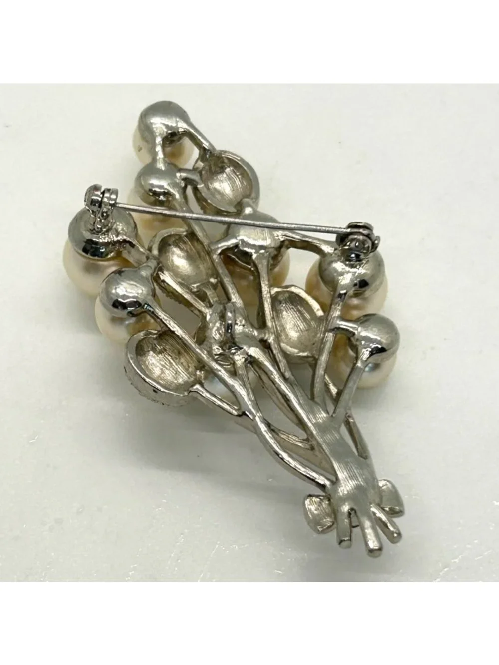 Vintage Faux Pearl Brooch Statement Silver-tone Balloon Bouquet with Bow 2.5 In